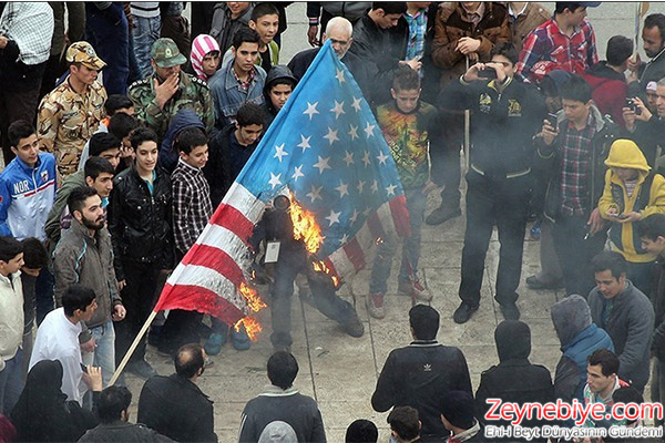 İran İslam Devrimi Kutlamaları