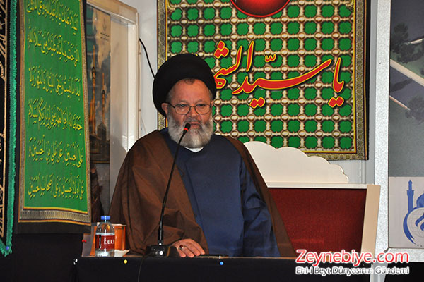 Ayetullah Kazvini Zeynebiye'de (Foto)