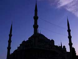 Bosna'da 2 Camiye Saldırı