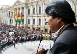 Morales: Soykırımı 'Fetih' Olarak Takdim Ettiler