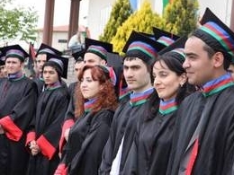 Bu Yıl Türkiye Üniversitelerinden 200'e Yakın Azeri Öğrenci Mezun 