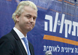 Küstah Wilders, Düşmanlığını Sürdürüyor