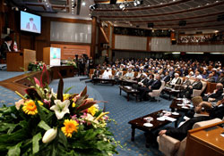 Tahran?da Uluslararası İki Önemli Konferans (Foto)