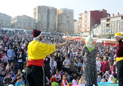 Halkalı'da Nevruz Coşkusu (Foto)