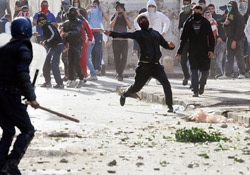 Tunus'ta Şiddet Durmuyor