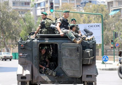 Lübnan Ordusu Suriye Sınırında