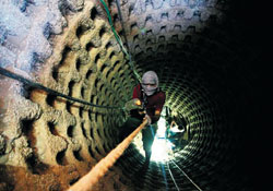 Hamas'tan Mursi'ye: Tünellere Dokunma