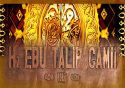Ebu Talip Camii'nde 