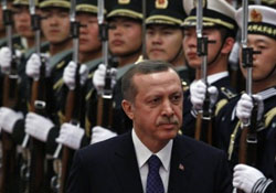 Türkiye, Çin Füzesinden Vazgeçer Mi?