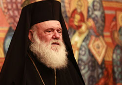 Başpiskopos Atina'ya Cami İstemiyor