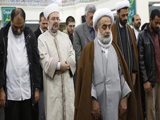İran, İslam Dünyasının Sorunlarına Mezhep Açısından Bakmıyor
