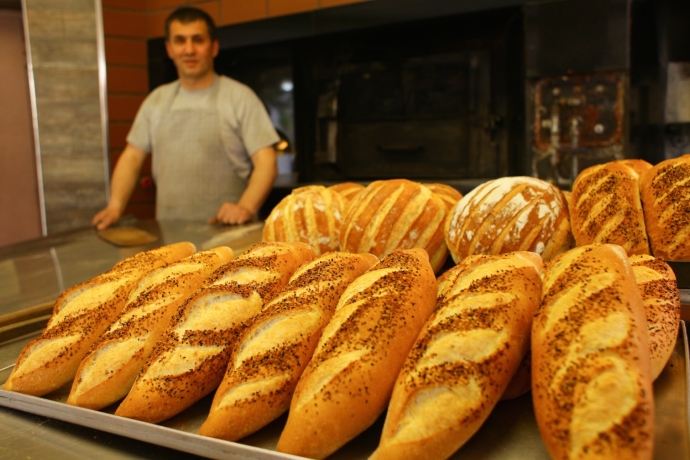 Ticaret Bakanlığı, Ekmeğe Zam Yapmasına İzin Vermediği Fırıncılar İçin Harekete Geçti