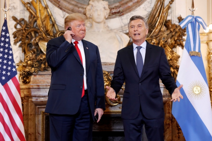 G20'de Çeviriyi Beğenmeyen Trump, Kulaklığını Yere Fırlattı 