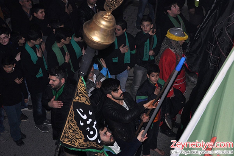 ZHGM tarafından düzenlenen Temsili Erbain Yürüyüşü'nden kareler...