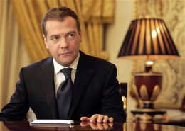 Medvedev: İran' a Karşı ABD' yle Anlaşmayız