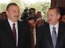 Aliyev, Erdoğan Onuruna Yemek Verdi