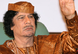 Kaddafi Savunma Bakanını Öldürdü!