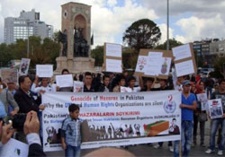 Hazara Soykırımı İstanbul'da Protesto Edildi (Foto)