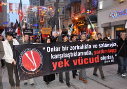 Taksim'de Nato'ya Hayır Mitingi (Foto)