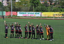 İFA'dan Buruk Galibiyet (Foto)