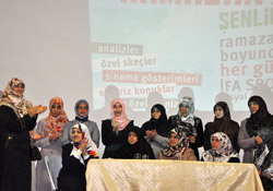 Şenliklerde Zehra Ana Coşkusu (Foto)