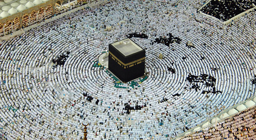 Yüzbinlerce Hacı Tavaf İçin Kabe'de