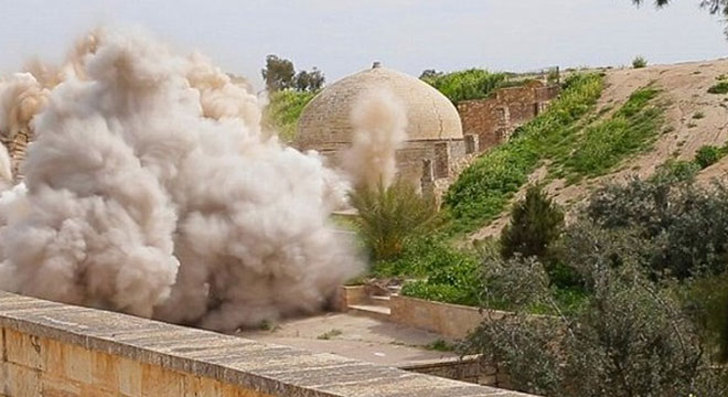 IŞİD Bir Dünya Mirasını Daha Yok Etti (Foto)