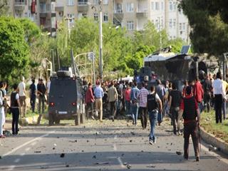 Diyarbakır'da Bombalı Saldırı