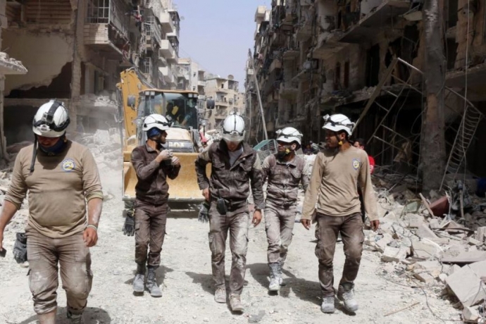 Rusya: Beyaz Miğferler Suriye'de Kimyasal Saldırı Hazırlığı Yapıyor