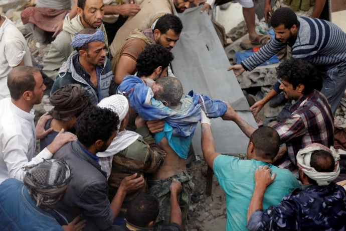Yemen'e 100 Bin Füzeli Saldırı